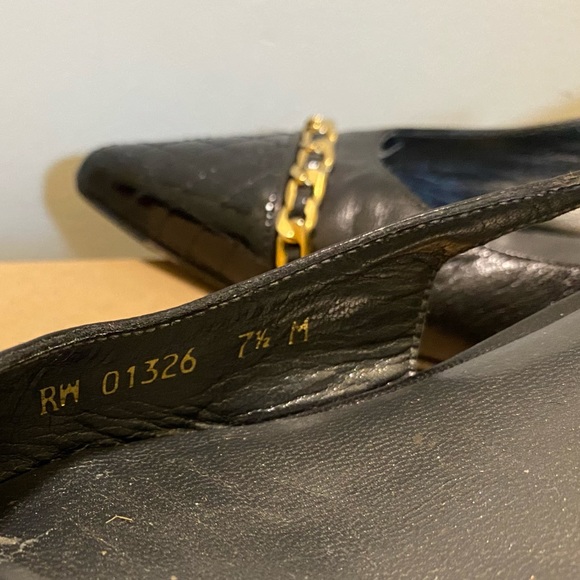 Stuart Weitzman kitten heel sling back - size 7.5 - Picture 2 of 6